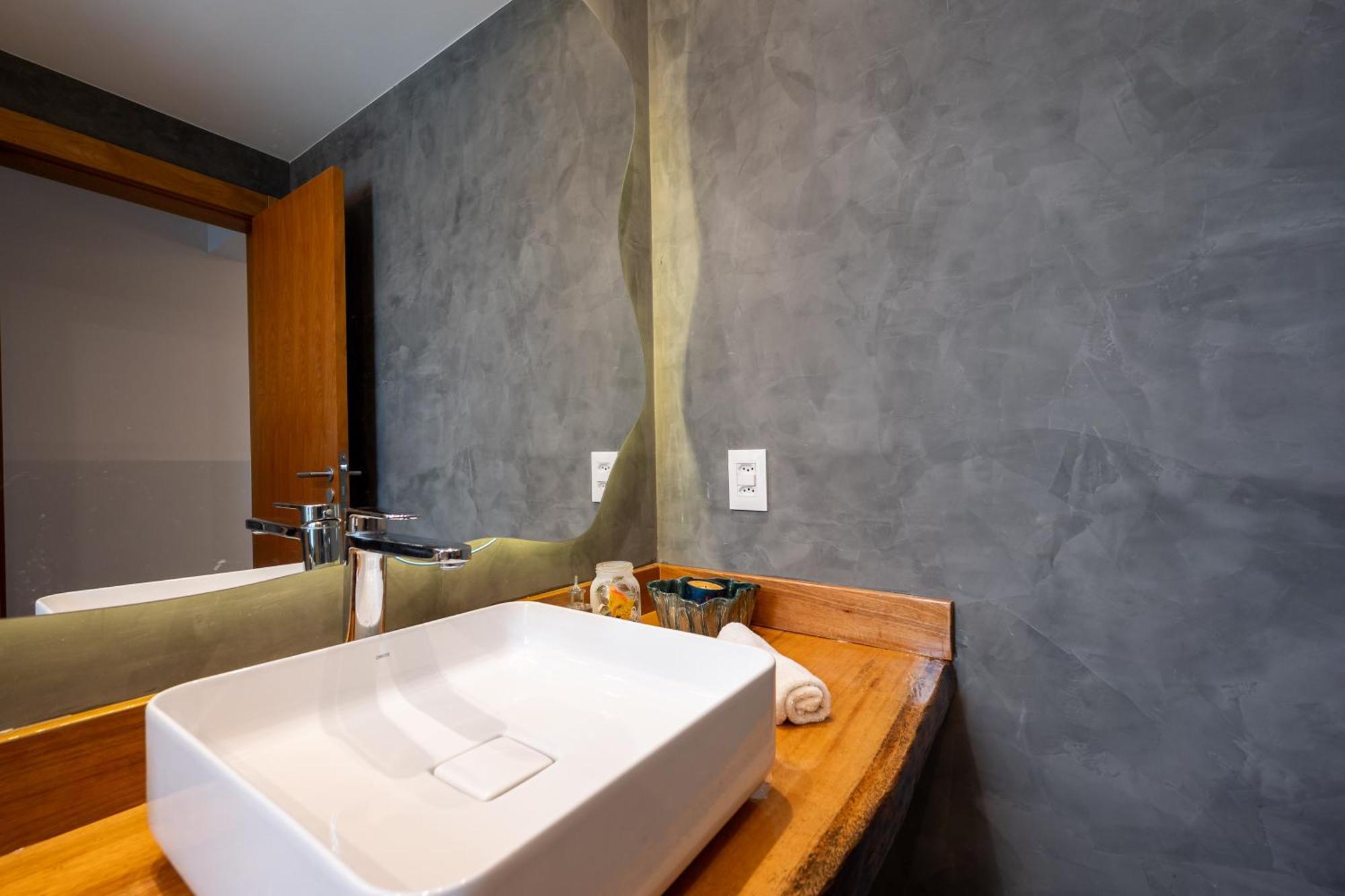 Apartamento Tipo Casa, Barrinha *
